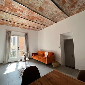 charmant-appartement-en-plein-coeur-de-village.hotels-rhonealpes.com/